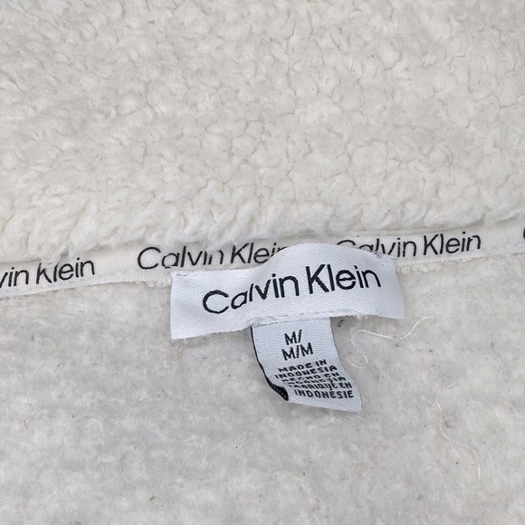 Calvin Klein Cropped Teddy Jacket - Picture 9 of 10